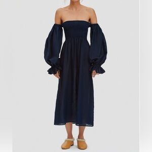 Sleeper Atlanta Linen dress in Navy